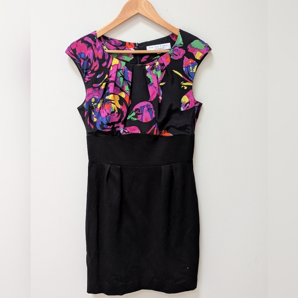 🌸 Trina Turk Size 6 Dress – Bold Floral & Black Cocktail Dress | Summer Party R